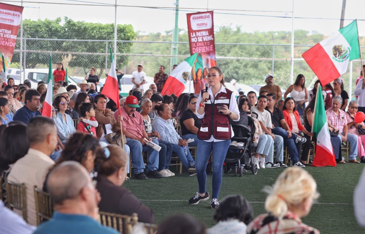 Vero Díaz encabeza asamblea informativa en Apozol, Zacatecas